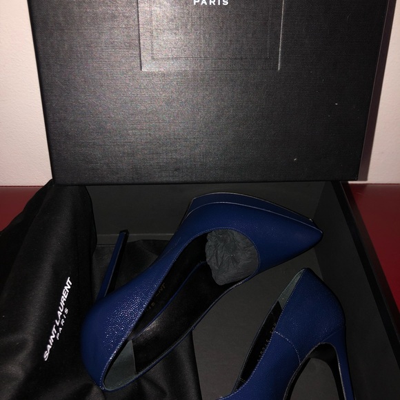 Cobalt Blue Saint Laurent Pumps - Picture 6 of 8